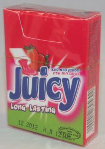 Mustix Juicy Box Strawberry 2012